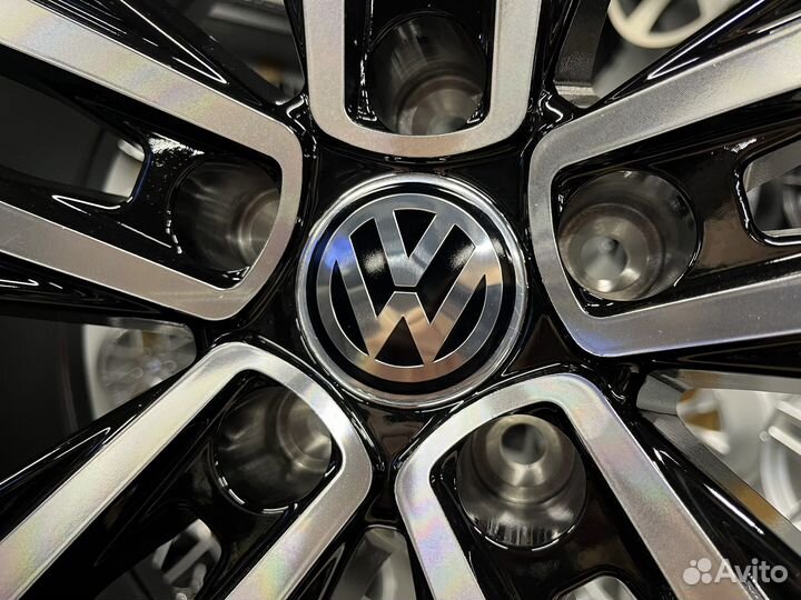 Диски R20 Suzuka на New Volkswagen Touareg