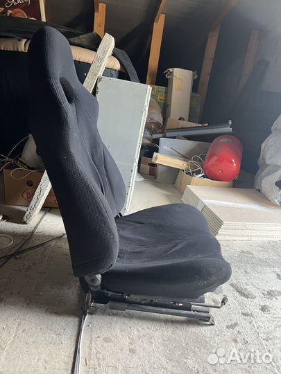 Сиденье gc8 sti