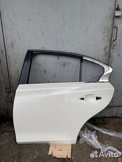 Дверь задняя infiniti q50