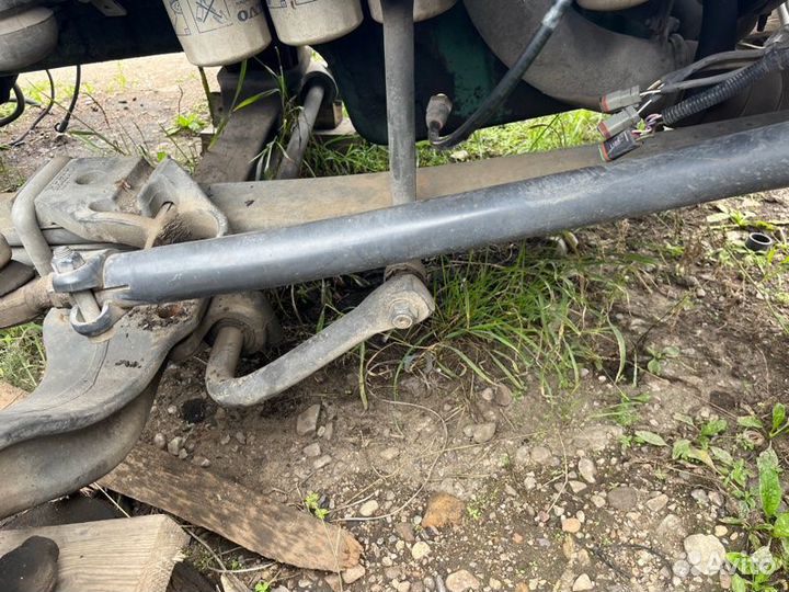 Рулевая тяга Volvo Fh12 2005