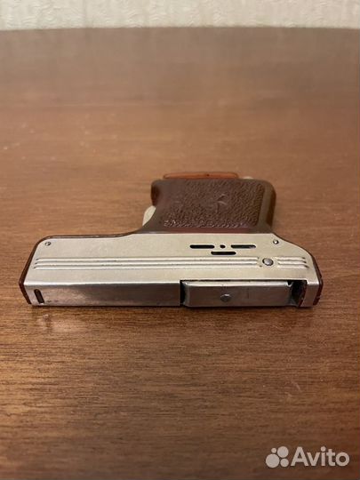Зажигалка пистолет СССР