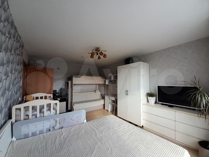 1-к. квартира, 30 м², 3/3 эт.