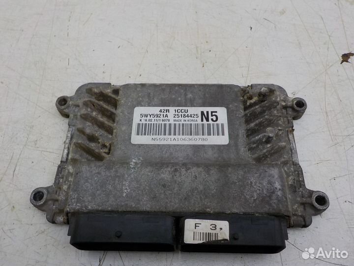 Блок предохранителей (моторный отсек) Chevrolet Av