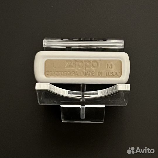 Зажигалка zippo john lennon. оригинал
