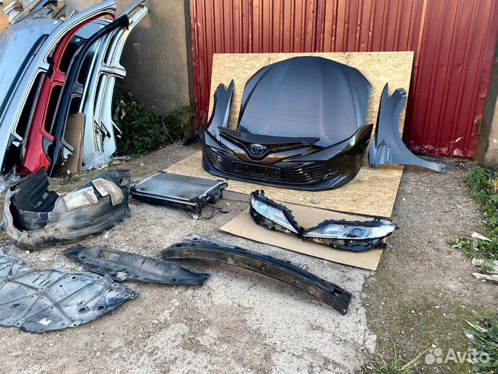 Ноускат только комплектом Toyota Camry V 70