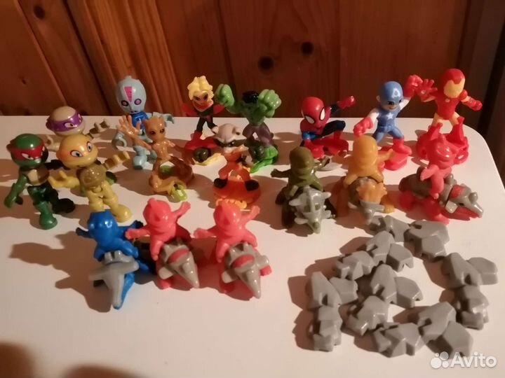 Игрушки из киндера