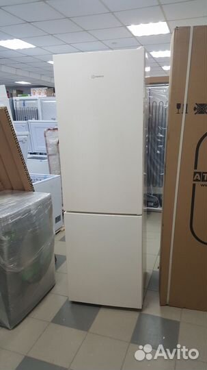 Холодильник NoFrost новый