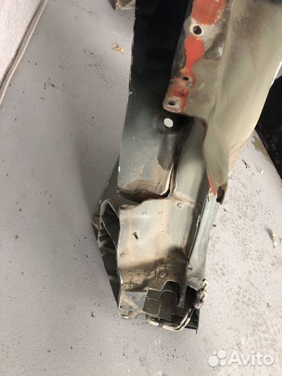 Четверть передняя левая Tesla Model S 2012