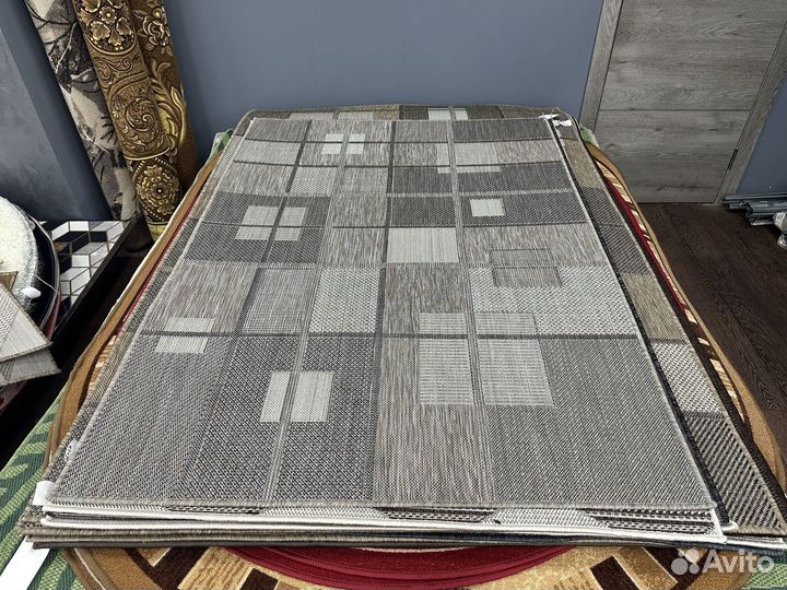 Ковер безворсовый 1.4х2