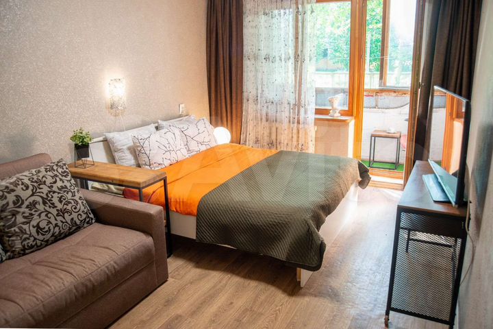 1-к. квартира, 40 м², 1/10 эт.