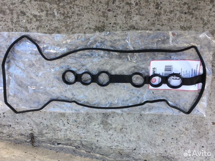 Прокладка клапанной крышки Corolla, Auris, Avensis