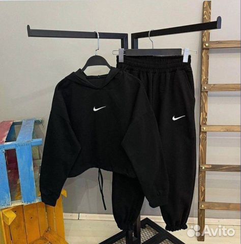 Спортивный костюм женский nike