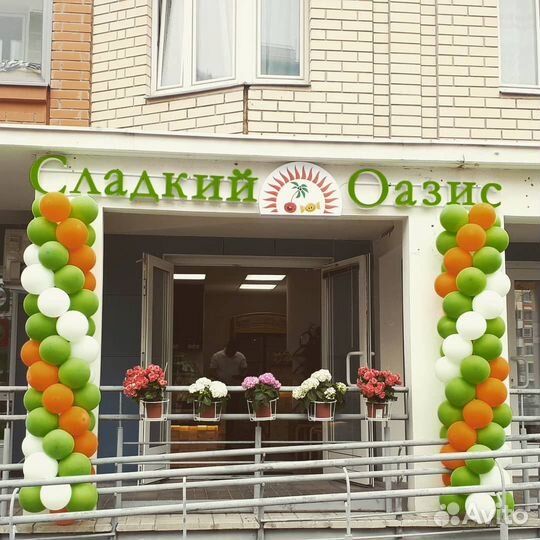 Бариста в кофейню - кондитерскую