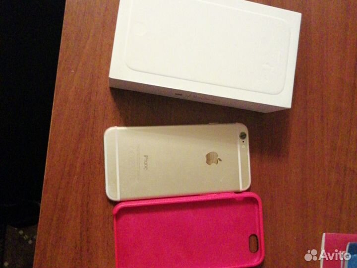 Телефон iPhone 6