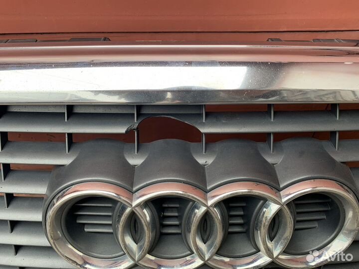 Решетка радиатора audi a6 с6