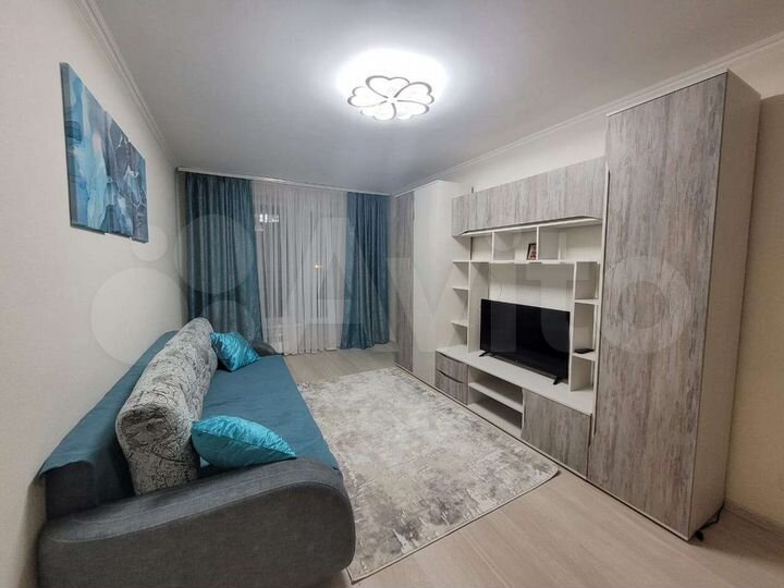 2-к. квартира, 54 м², 3/3 эт.