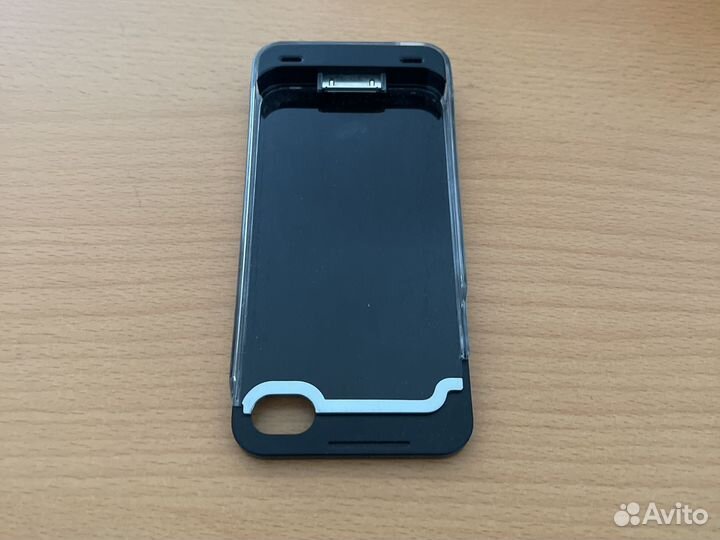 Чехол-зарядка для iPhone 4s