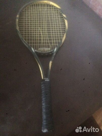 Ракетка для большого тенниса