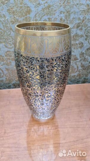 Ваза для цветов (коллекционная)