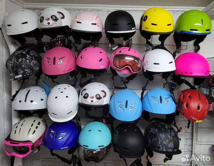 Горнолыжный шлем