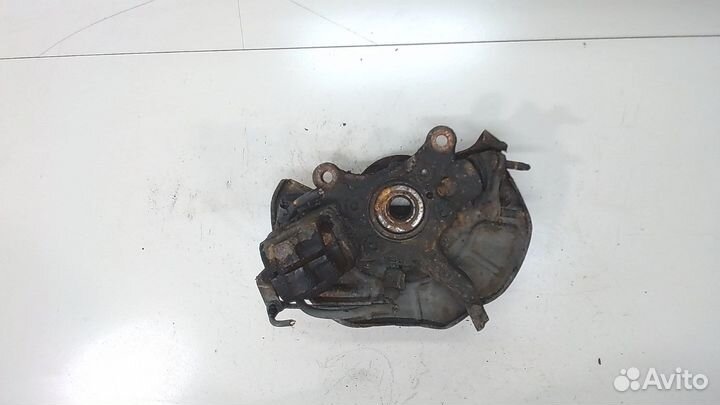 Ступица (кулак, цапфа) Volkswagen Touran, 2003