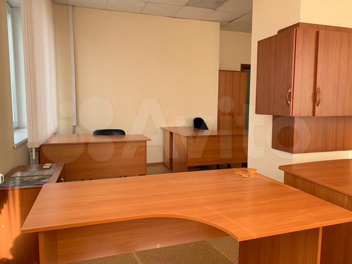 Офисное помещение (40 кв.м.)
