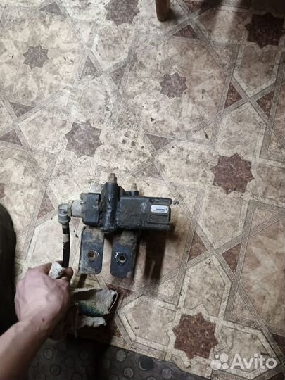 4728900220 Кран уровня пола камаз 5490