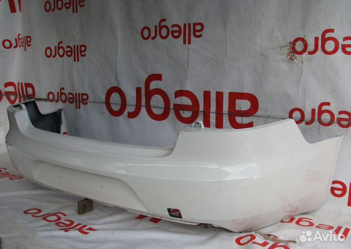 Skoda Super B бампер задний 2008+