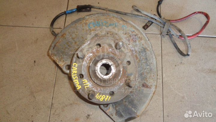 Кулак поворотный П/Л Mitsubishi Carisma