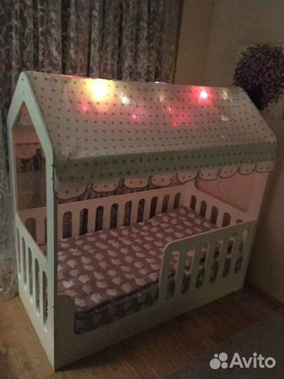 Детская кровать Домик