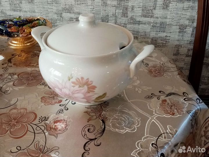 Супница фарфор новая