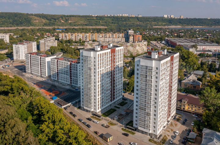 3-к. квартира, 93,5 м², 4/10 эт.