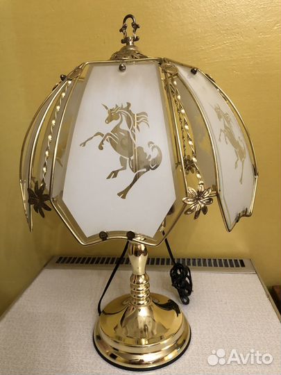 Лампа настольная