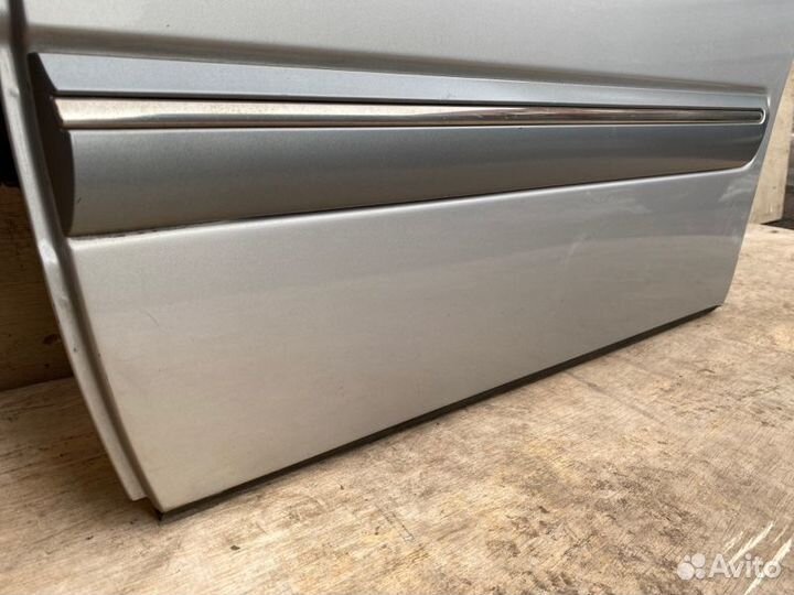 Дверь задняя левая Mercedes-Benz E-Class W210