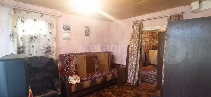 Дом 35,7 м² на участке 15 сот.