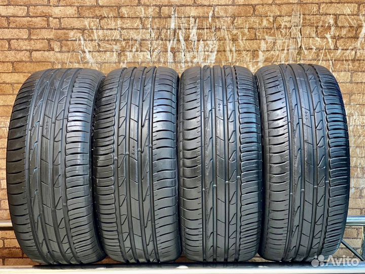 Nokian Tyres Hakka Blue 3 215/45 R16