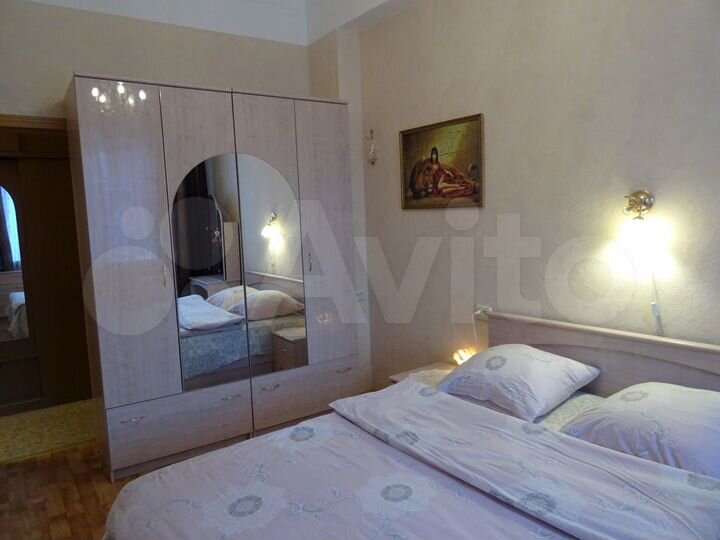 2-к. квартира, 54 м², 2/5 эт.