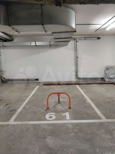 Машиноместо, 13 м²