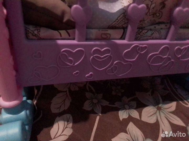 Кроватка с куклой