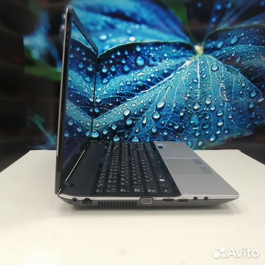 Samsung NP300E5A i3-2330M/6GB/128gbssd/GT520MX