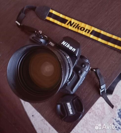Nikon f100 с бат.ручкой