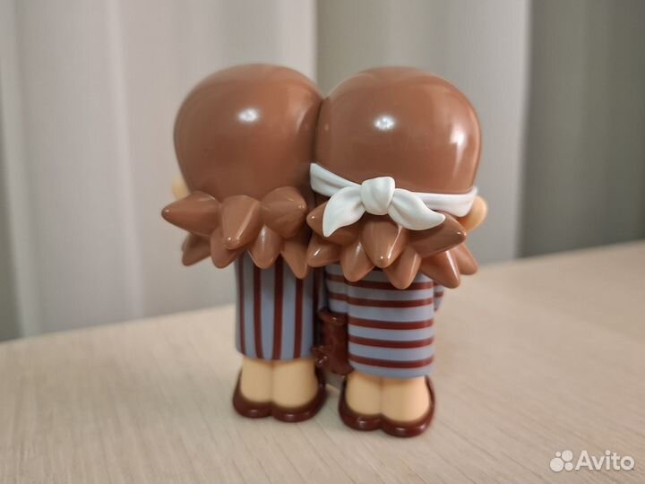 Pop Mart Zsiga фигурка