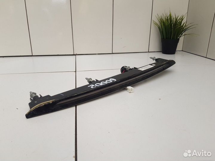 Фонарь задний дополнительный стоп сигнал