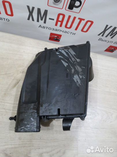 Корпус воздушного фильтра Mercedes W164 ML