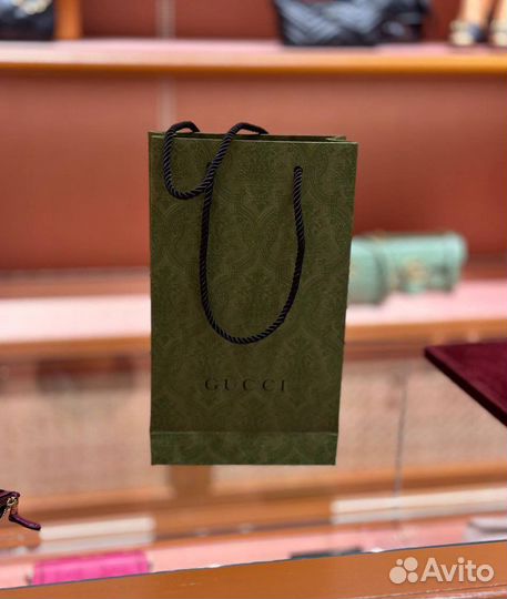 Солнцезащитные очки Gucci