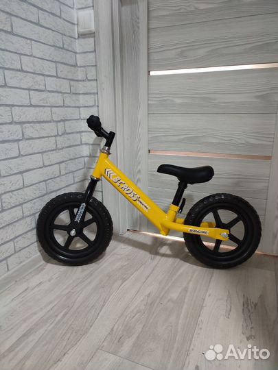 Новый Беговел детский Babycare bcross New