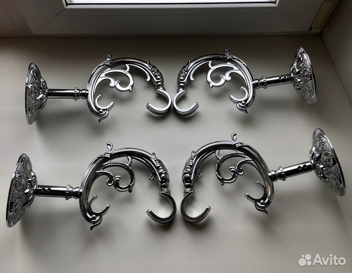 Кронштейны для гардин