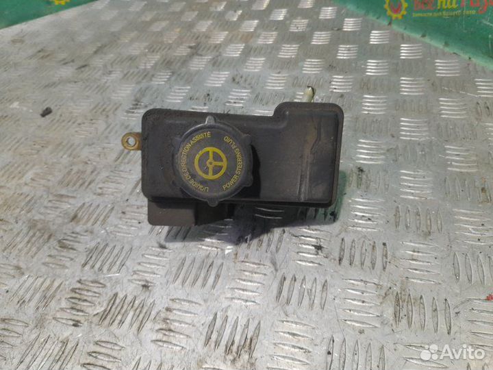 Бачок гидроусилителя руля Ford Mondeo 3 седан 1.8