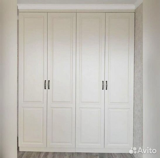 Шкаф распашной на заказ