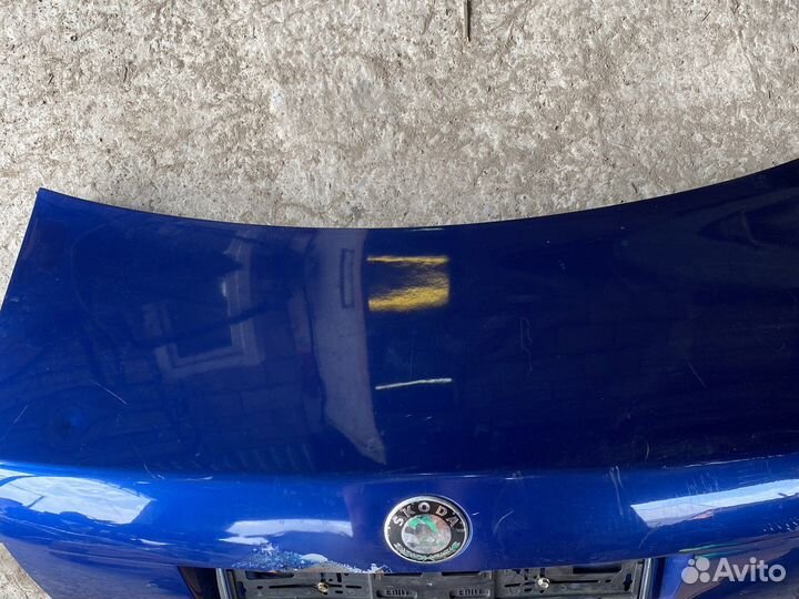 Крышка багажника skoda superb1